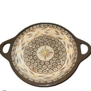EUC Temptations Brown Old World Pie Plate